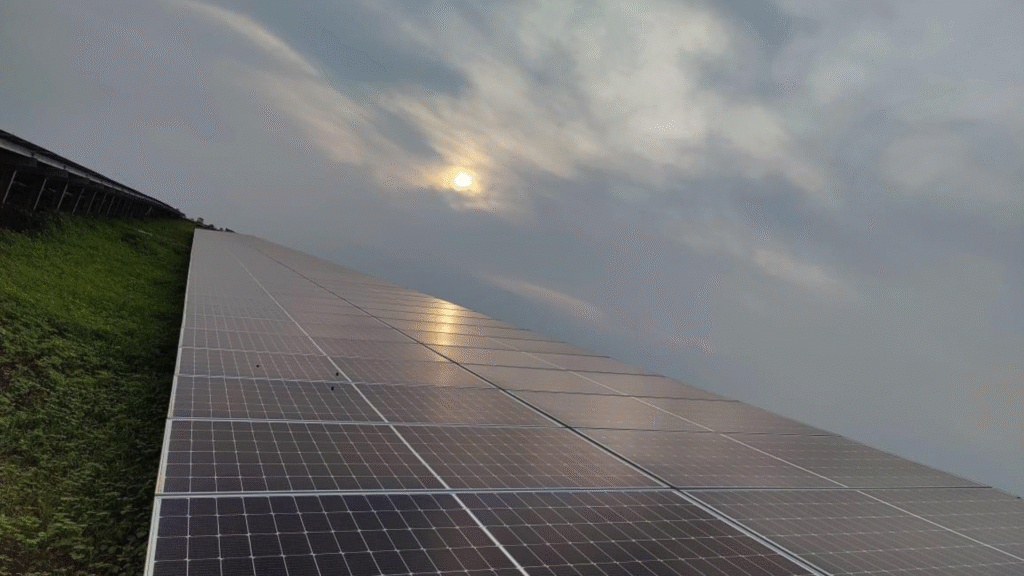 Solar panels with long-term warranty